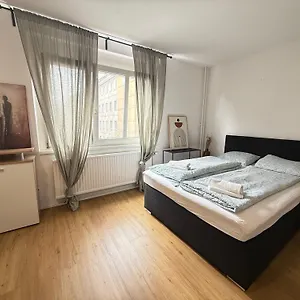 Urban Apartamento